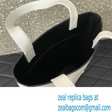 Valentino VLTN Tote bag in Crinkled Leather 0047 White 2023