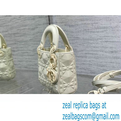 dior Lady Dior Micro Bag in Latte Cannage Calfskin with Diamond Motif 2023 - Click Image to Close