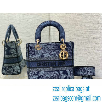 dior Medium Lady D-Lite Bag in Denim Blue Toile de Jouy Embroidery 2023