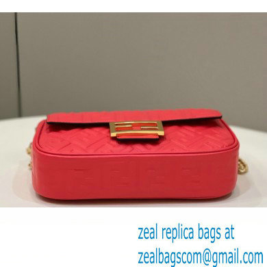 fendi medium Baguette Chain Midi bag in nappa leather red 2023 - Click Image to Close