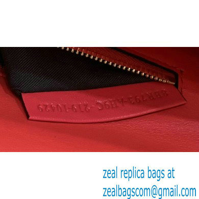 fendi medium Baguette Chain Midi bag in nappa leather red 2023 - Click Image to Close