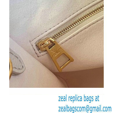 louis vuitton onthego pm bag M46629 2023 - Click Image to Close