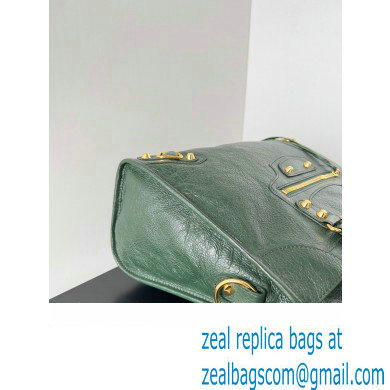 Balenciaga Classic City Large Handbag in Arena Lambskin Dark Green/Gold