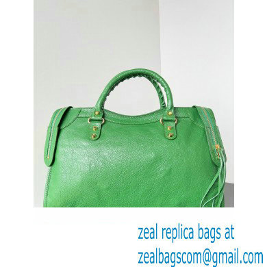 Balenciaga Classic City Large Handbag in Arena Lambskin Grass Green/Gold