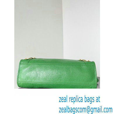 Balenciaga Classic City Large Handbag in Arena Lambskin Grass Green/Gold - Click Image to Close