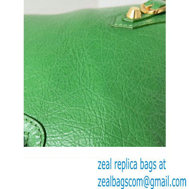 Balenciaga Classic City Large Handbag in Arena Lambskin Grass Green/Gold - Click Image to Close