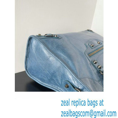 Balenciaga Classic City Large Handbag in Arena Lambskin Light Blue - Click Image to Close