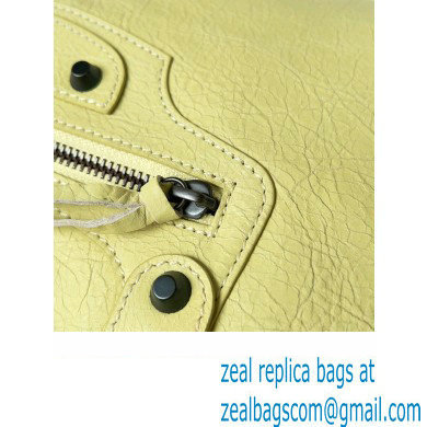 Balenciaga Classic City Large Handbag in Arena Lambskin Light Yellow - Click Image to Close