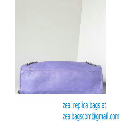 Balenciaga Classic City Large Handbag in Arena Lambskin Lilac