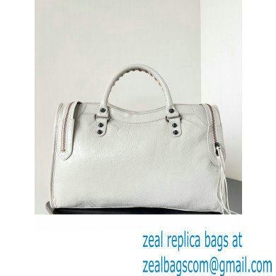 Balenciaga Classic City Large Handbag in Arena Lambskin White - Click Image to Close