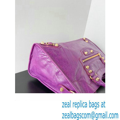 Balenciaga Classic City Large Handbag with Spiral Hardware in Arena Lambskin Purple/Gold - Click Image to Close