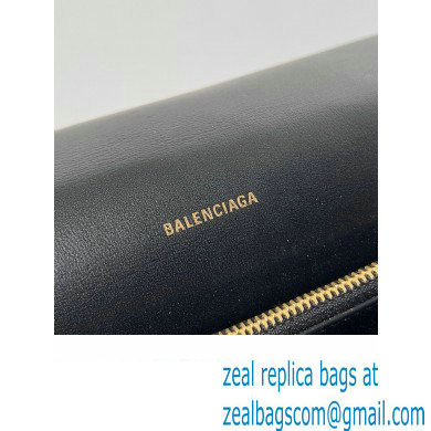 Balenciaga Crush Large Sling Bag in paper calfskin Black/Gold 2023