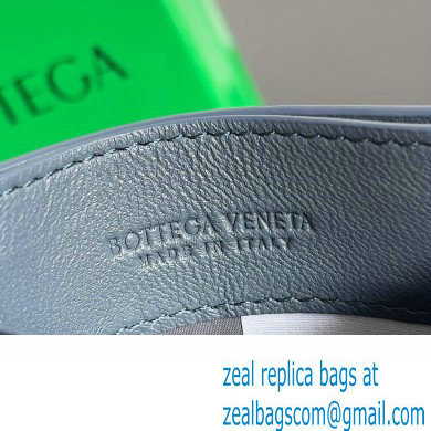 Bottega Veneta Intrecciato Credit Card Case navy blue 2024 - Click Image to Close