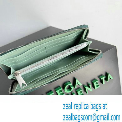 Bottega Veneta Intrecciato Zip Around Wallet Dark Green 01 2023