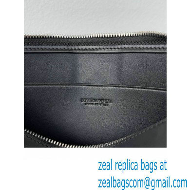 Bottega Veneta Large Cassette Pouch Intreccio leather wristlet Bag Black 2024 - Click Image to Close