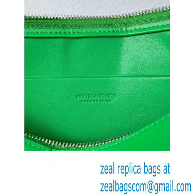 Bottega Veneta Large Cassette Pouch Intreccio leather wristlet Bag Green 2024 - Click Image to Close