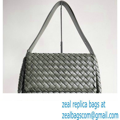 Bottega Veneta Large Cobble Shoulder Bag in padded Intreccio leather CAMPING 2024