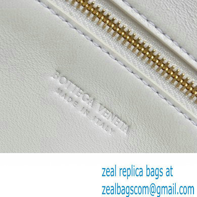 Bottega Veneta Long Clutch Andiamo With Handle Intrecciato leather bag White with metallic knot closure 2024