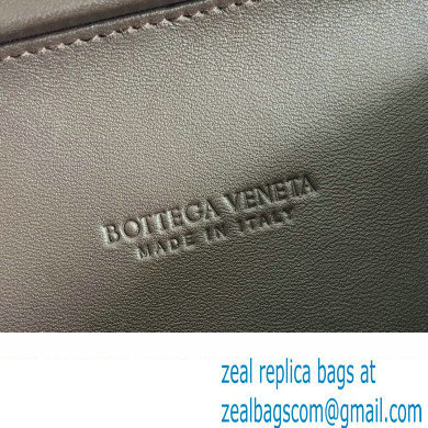 Bottega Veneta Minaudiere knot clutch Fondant 2024 - Click Image to Close