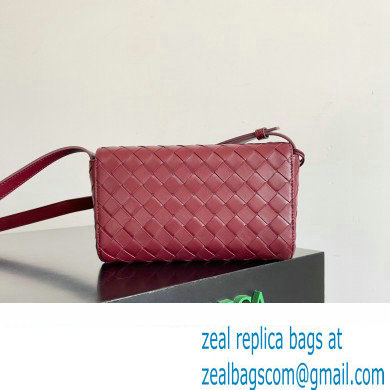 Bottega Veneta Mini Andiamo Cross-Body Intrecciato leather bag BAROLO with metallic knot closure 2024 - Click Image to Close