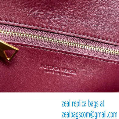 Bottega Veneta Mini Andiamo Cross-Body Intrecciato leather bag BAROLO with metallic knot closure 2024 - Click Image to Close