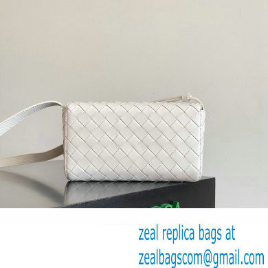 Bottega Veneta Mini Andiamo Cross-Body Intrecciato leather bag White with metallic knot closure 2024 - Click Image to Close