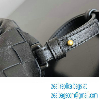 Bottega Veneta Mini Hop Intrecciato leather cross-body Bag with detachable strap Black 2024