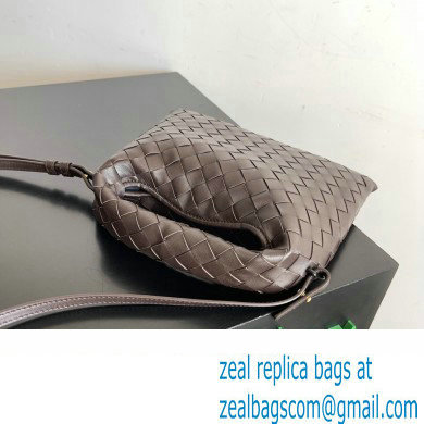 Bottega Veneta Mini Hop Intrecciato leather cross-body Bag with detachable strap FONDANT 2024