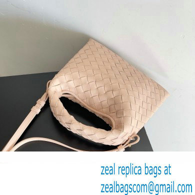 Bottega Veneta Mini Hop Intrecciato leather cross-body Bag with detachable strap pink 2024