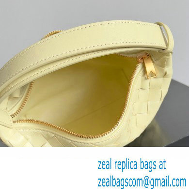 Bottega Veneta Mini Wallace Intrecciato leather shoulder bag CAMOMILE 2023
