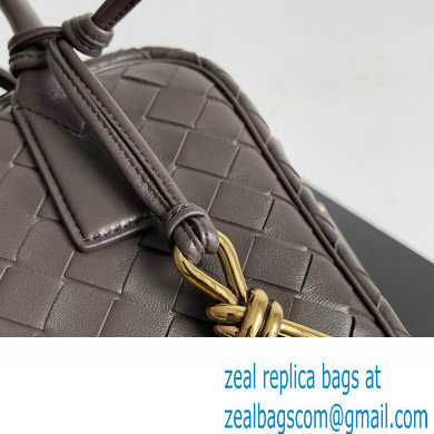 Bottega Veneta Small Getaway Intrecciato leather top handle bag with adjustable and detachable strap FONDANT 2024