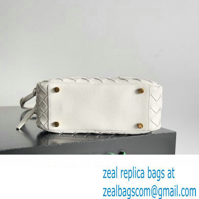 Bottega Veneta Small Getaway Intrecciato leather top handle bag with adjustable and detachable strap White 2024