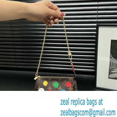 Cheap Sale Louis Vuitton Mini Pochette Accessoires Bag 21