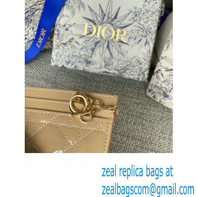 Dior Lady Dior Five-Slot Card Holder in Patent Cannage Calfskin Beige