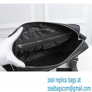 Dior Messenger Bag in Black Dior Oblique Jacquard