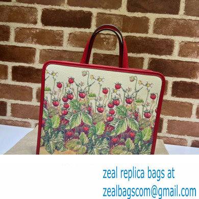 Gucci print tote bag 605614 GG Supreme canvas 03