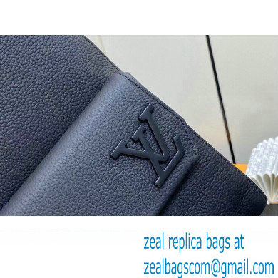 Louis Vuitton Cowhide leather Pilot Slingbag M23736 Black 2023 - Click Image to Close