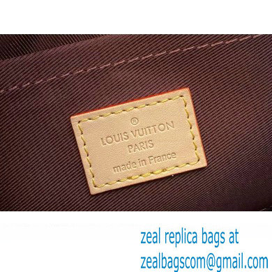 Louis Vuitton Monogram Canvas Croissant MM Bag M46828 2024 - Click Image to Close