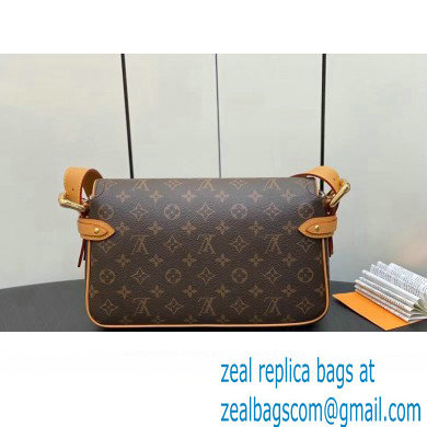 Louis Vuitton Monogram Canvas Hudson PM Shoulder Bag M40027 2023 - Click Image to Close