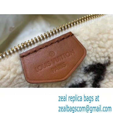 Louis Vuitton Shearling LV Ski Bumbag Bag M23715 Cream/Brown 2023 - Click Image to Close