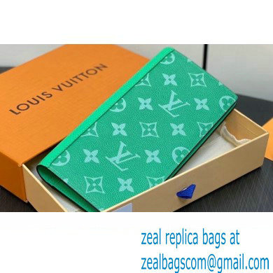 Louis Vuitton Taiga cowhide leather and Monogram canvas Brazza Wallet Green 2024