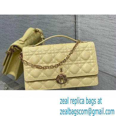 Miss Dior Top Handle Bag in Pastel Yellow Cannage Lambskin 2023 - Click Image to Close