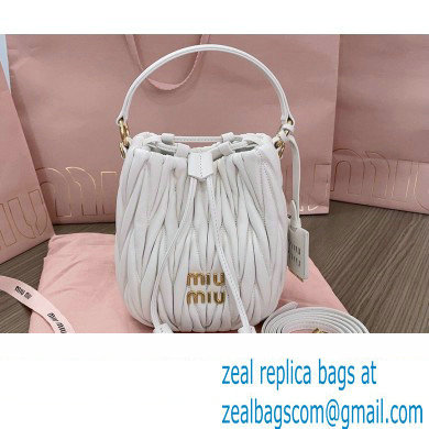 Miu Miu Matelasse nappa leather Bucket Bag 5BE085 White - Click Image to Close