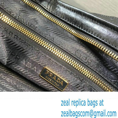 Prada Medium leather handbag with Short Handle 1BA426 Black 2024