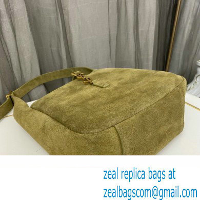 Saint Laurent le 5 à 7 supple small Bag in Suede 713938 Green