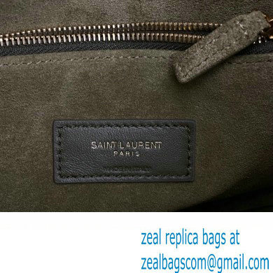 Saint Laurent le 5 à 7 supple small Bag in Suede 713938 Green