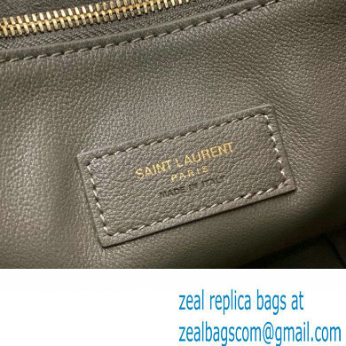 Saint Laurent le 5 à 7 supple small Bag in grained leather 713938 Gray