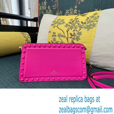 Valentino Rockstud Clutch Bag In Calfskin Fuchsia 2024 - Click Image to Close