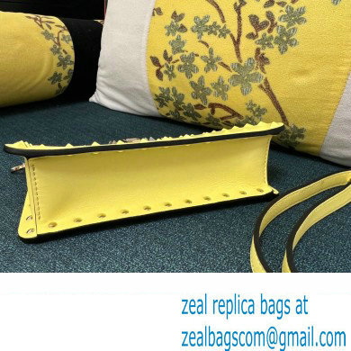 Valentino Rockstud Clutch Bag In Calfskin Yellow 2024 - Click Image to Close