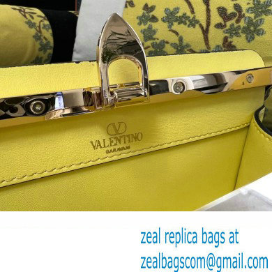 Valentino Rockstud Clutch Bag In Calfskin Yellow 2024